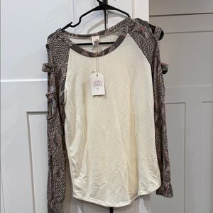 7th Ray Cream and Brown Long Sleeve Top